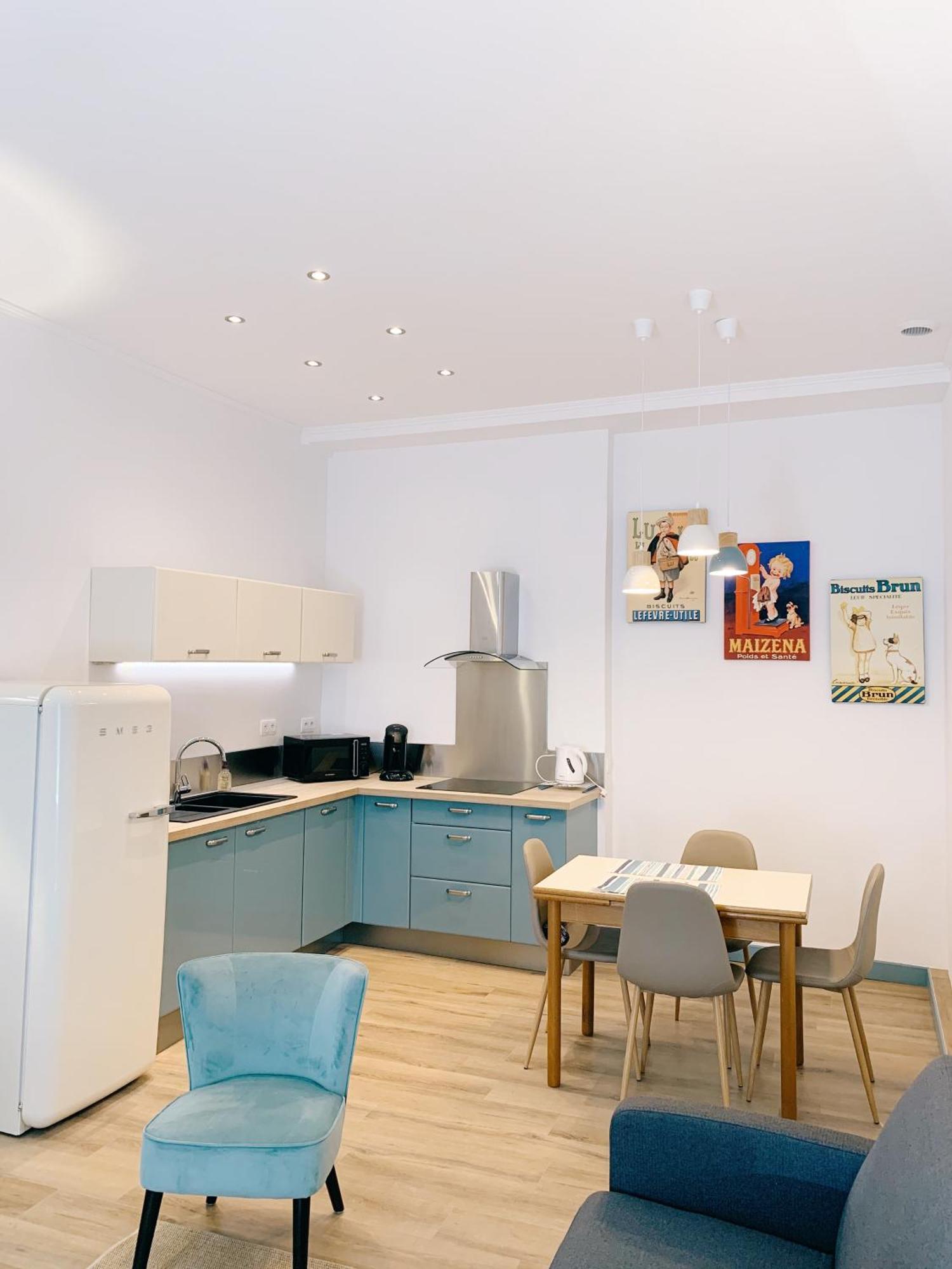 Au Coeur Du Vieil Antibes Apartment Exterior foto